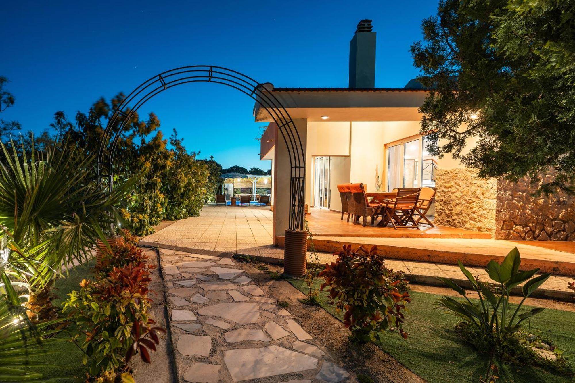 Artzy Villa Rhodes City Ngoại thất bức ảnh